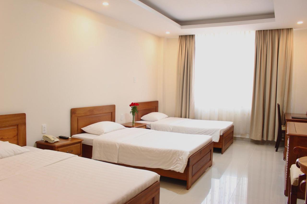 Tan Son Nhat 2 Hotel Ho Chi Minh City Exterior photo